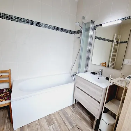 Confort Avec Jardin, Pres De Valenciennes - 5 Chambres, Equipements Bebe, Borne Electrique - Fr-1-510-188 *