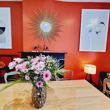 Confort Avec Jardin, Près De Valenciennes - 5 Chambres, équipements Bébé, Borne électrique - Fr-1-510-188